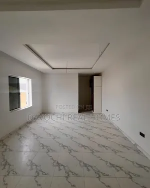 2bdrm Apartment in Ikate, Lekki for rent