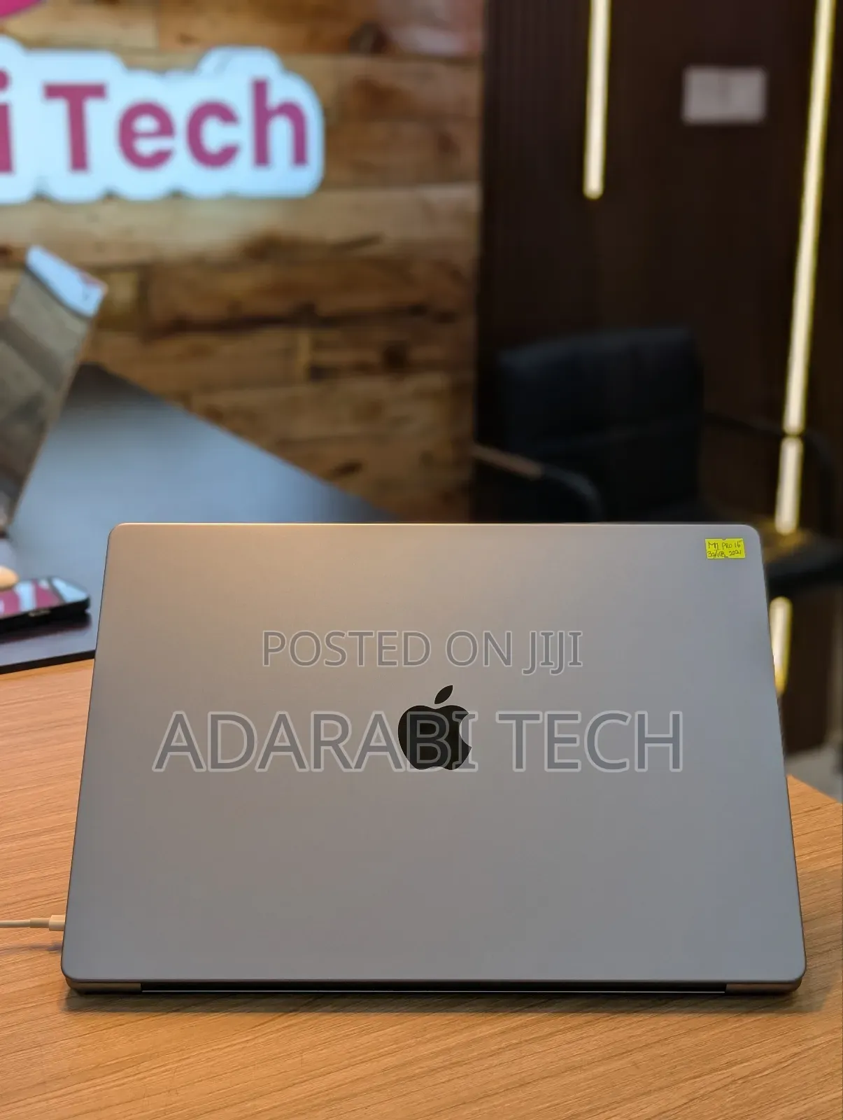 Laptop Apple MacBook Pro 2021 M1 32GB Intel Core I9 SSD 1T