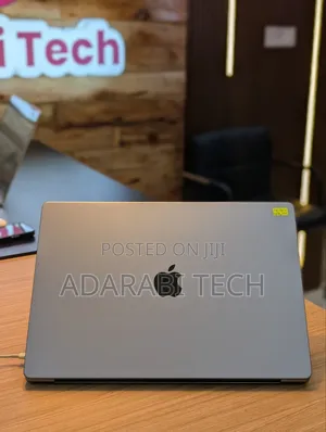 Laptop Apple MacBook Pro 2021 M1 32GB Intel Core I9 SSD 1T
