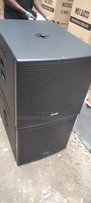 Max Audio Single 18" Subwoofer