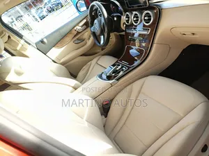 Mercedes-Benz GLC-Class 2016 Red