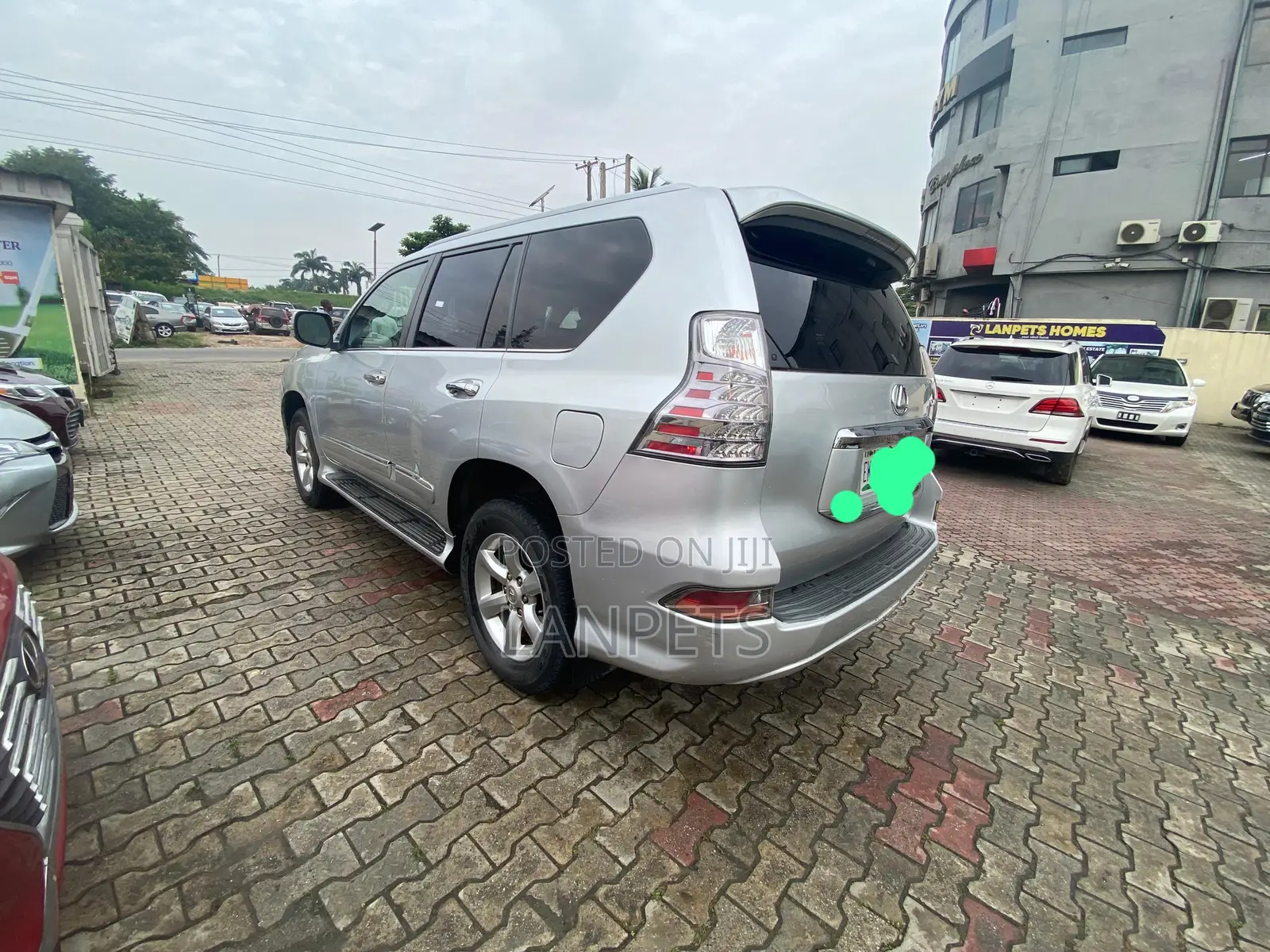 Lexus GX 2015 Silver