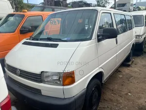 Volkswagen Transporter 2004 White