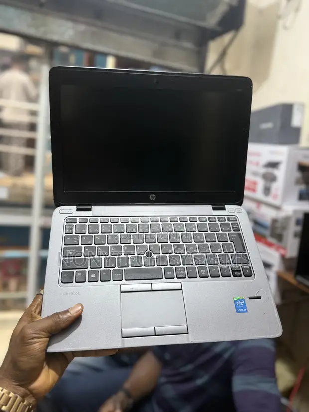 Laptop HP EliteBook 820 G2 8GB Intel Core I3 HDD 500GB - NONYTECH