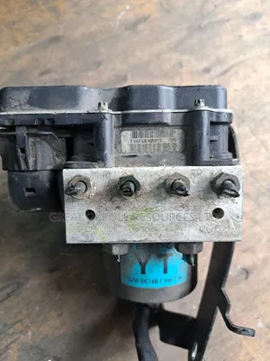 Hyundai Sonata 2012-2013 Abs Pump