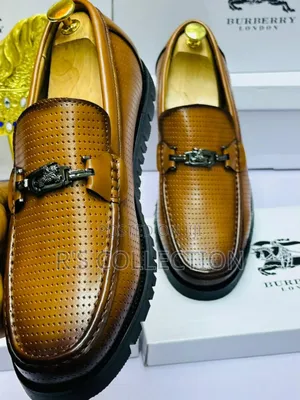 Burberry Men Corporate Shoes