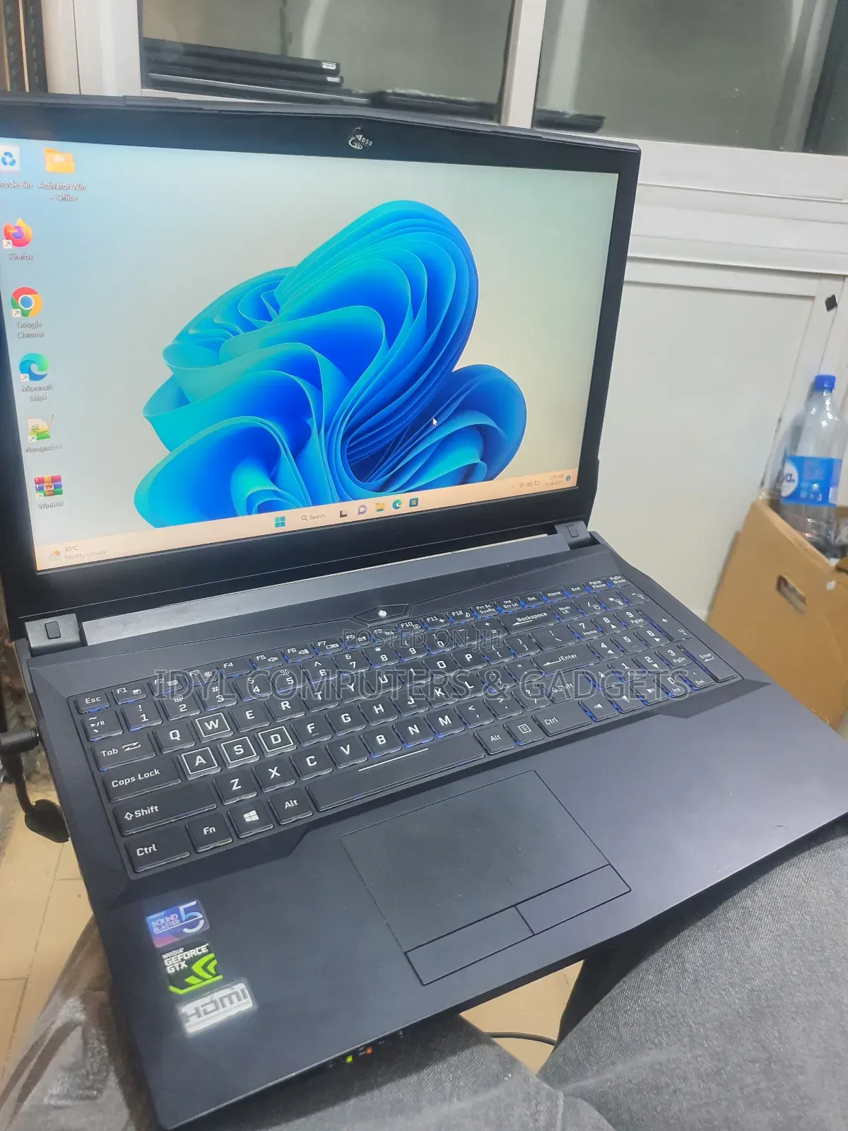 Laptop Clevo P17SM 16GB Intel Core I7 SSD 512GB