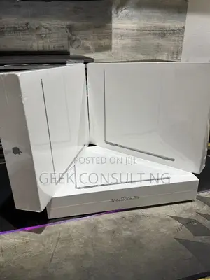 New Laptop Apple MacBook Air 2023 M2 16GB Apple M2 SSD 1T