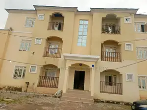2bdrm Block of Flats in Gwarinpa for sale