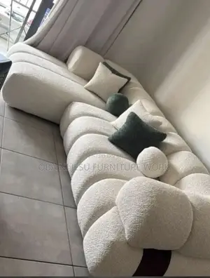 Solid L Shape Chair