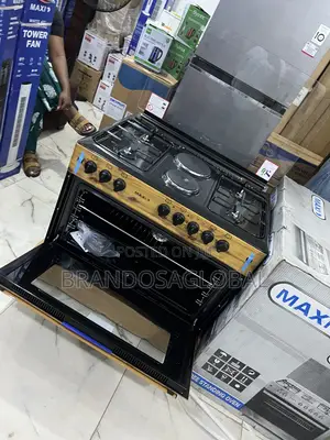 Maxi 4+2 Premium Standing Gas Cooker – Wood Texture Exterior