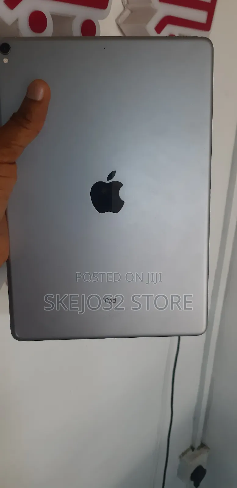 Apple iPad Pro 10.5 (2017) 64 GB Gray