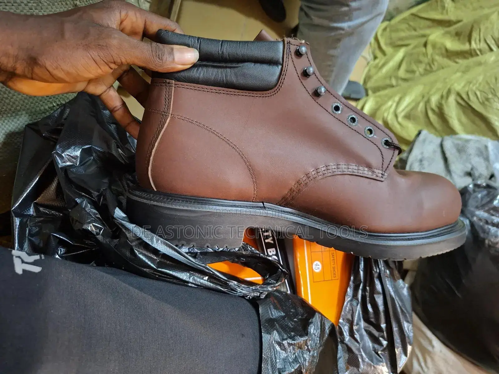 Red Wings Boot