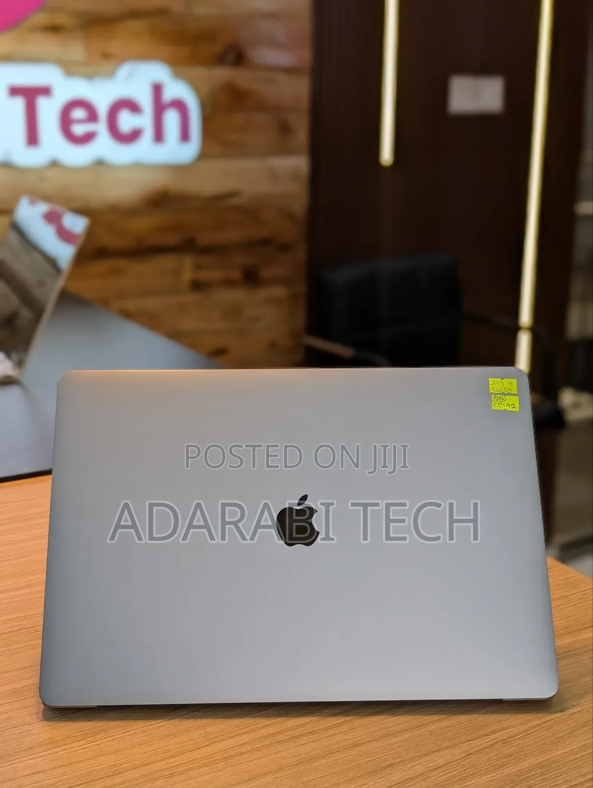 Laptop Apple MacBook Pro 2019 32GB Intel Core I9 SSD 1T