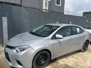 Toyota Corolla S 4dr Sedan (1.8L 4cyl CVT) 2016 Silver