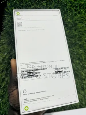 New Apple iPhone 17 256 GB