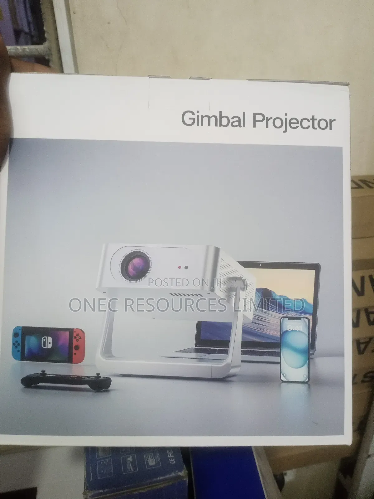 Projector [Auto Focus/ Gimbal Projector C6 Wifi 6