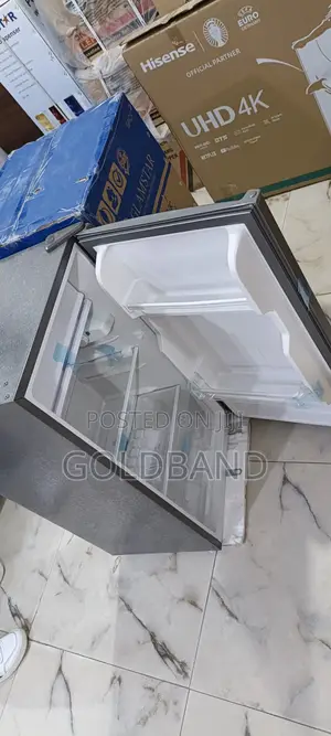Glamstar 90l Modern Top Freezer Refrigerator