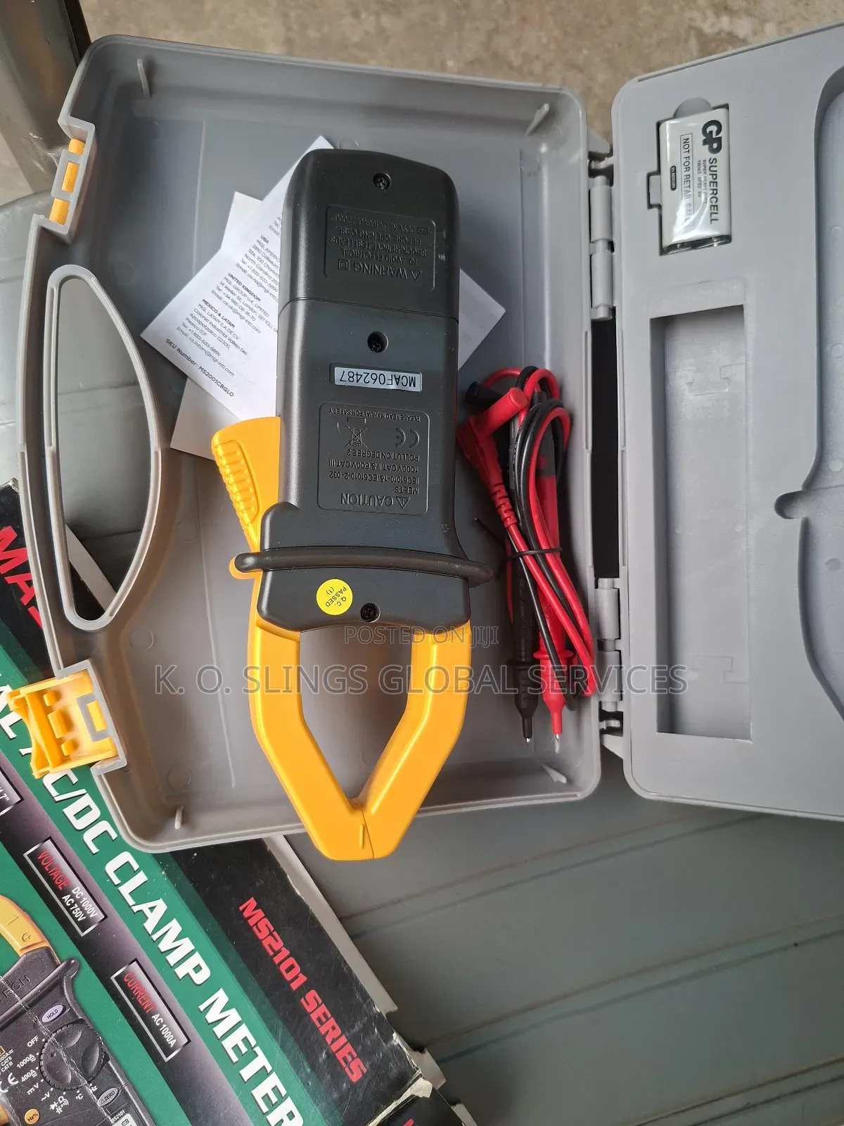 Digital Clamp Meter