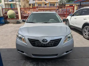 Toyota Camry XLE V6 4dr Sedan (3.5L 6cyl 6AM) 2007 Silver