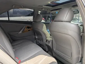 Toyota Camry XLE V6 4dr Sedan (3.5L 6cyl 6AM) 2007 Silver