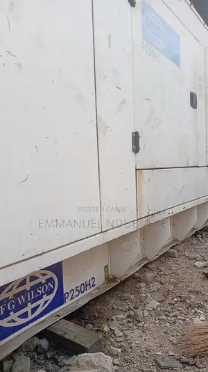 250kva Perkins Electronics Soundproof Generator