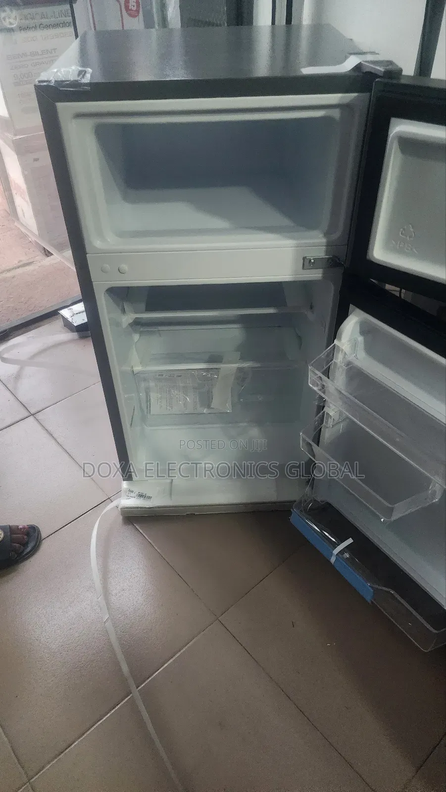 Hisense Fridge Double Door 87liters