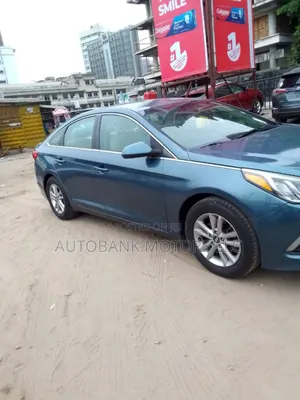 Hyundai Sonata Sport Sedan FWD (2.4L 4cyl 6A) 2017 Blue