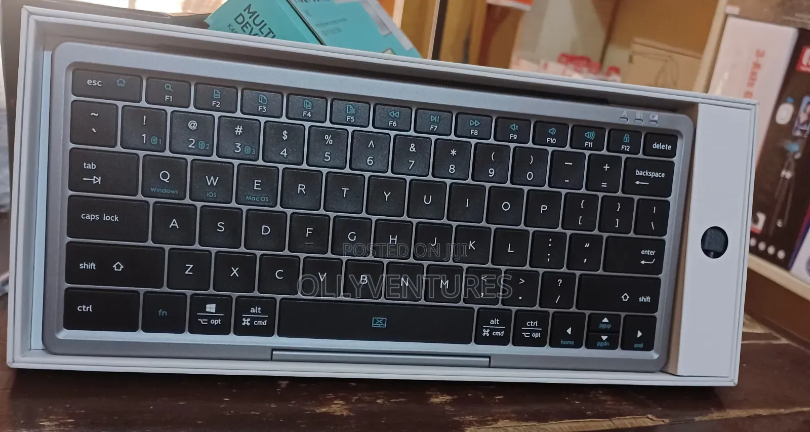 Kf8700 Bluetooth Keyboard With Foldable Trackpad