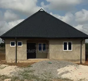 3bdrm Bungalow in Ado-Odo/Ota for sale