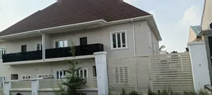 4bdrm Duplex in Dakwo District for sale