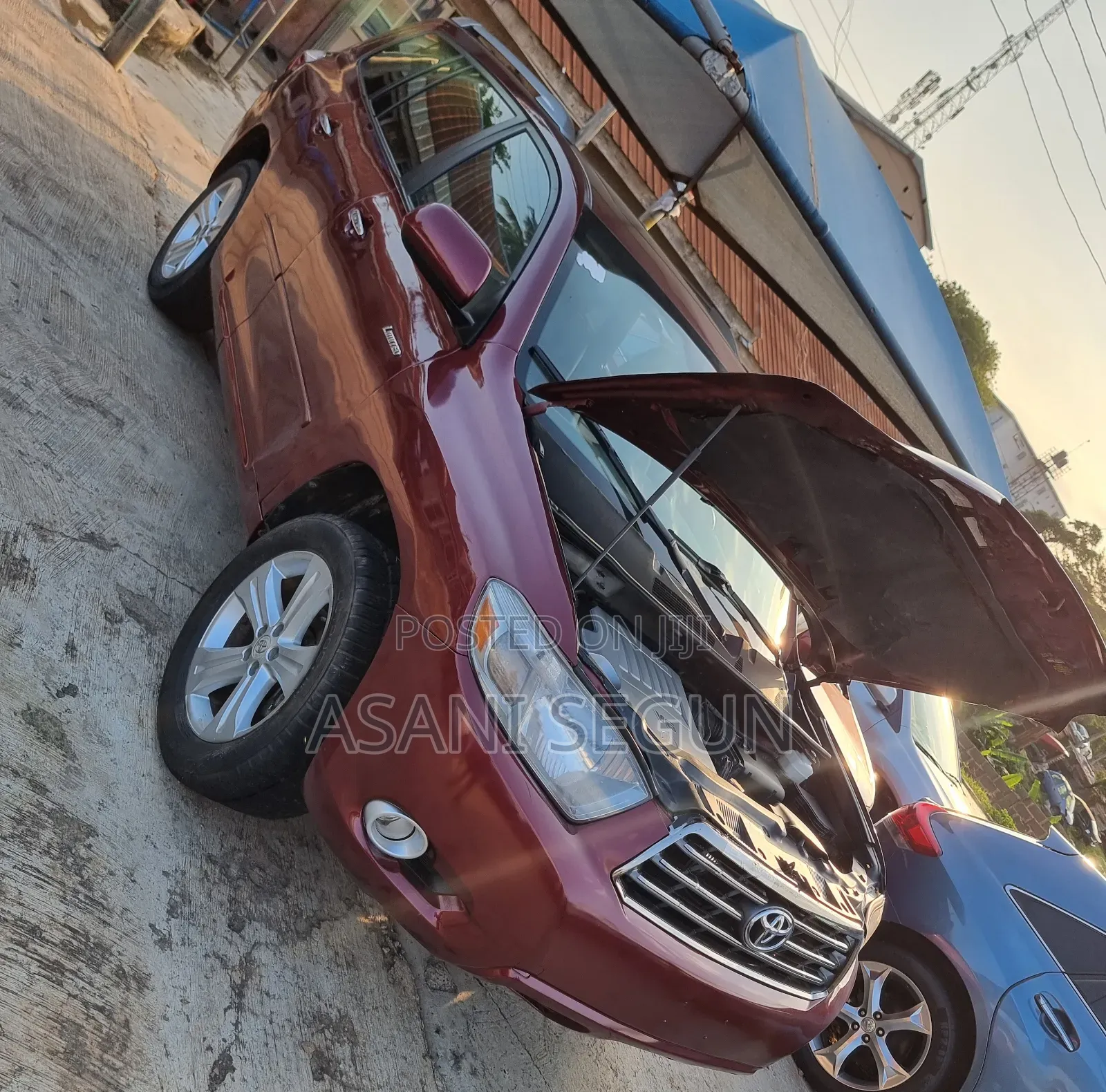 Toyota Highlander Limited 2011 Beige