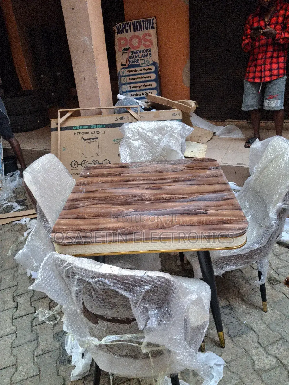 Luxury Dinning Table 4 Set Chair