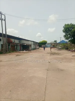 A Self Compound Warehouse With Office Space for Lease