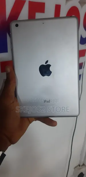 Apple iPad mini 3 16 GB Silver