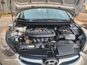 Hyundai Elantra Touring SE Automatic 2012 Gray