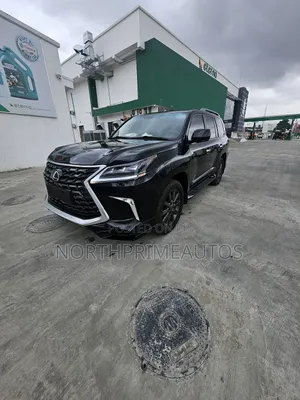 Lexus LX 570 2010 Black