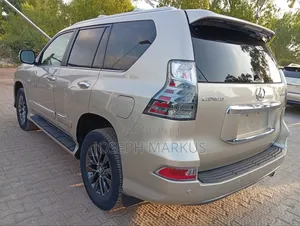 Lexus GX 460 Luxury 2016 Gold