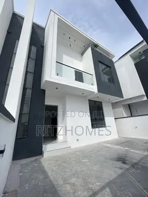 4bdrm House in Ado / Ajah for sale