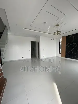 4bdrm House in Ado / Ajah for sale
