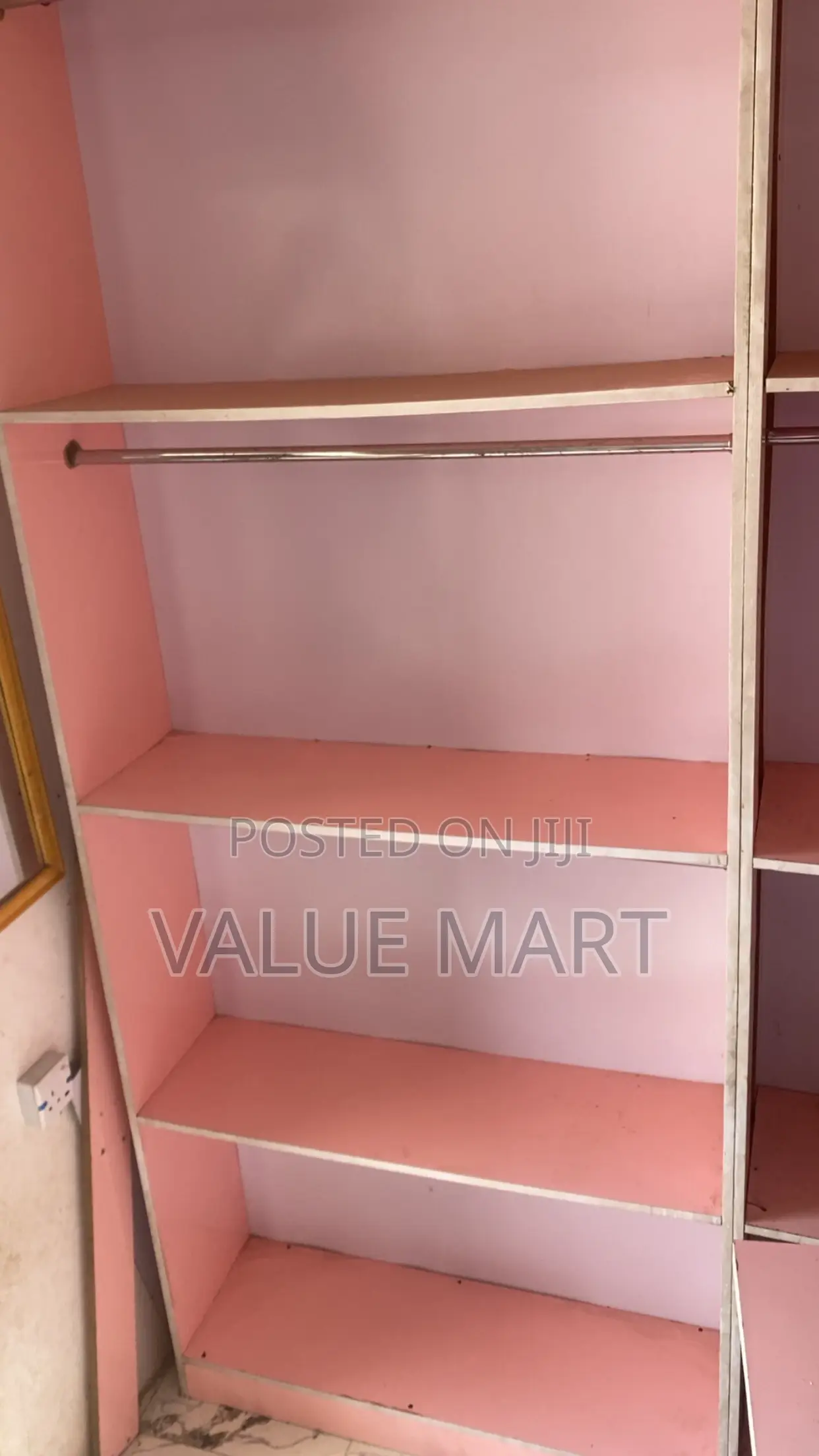 Clothing Shelve
