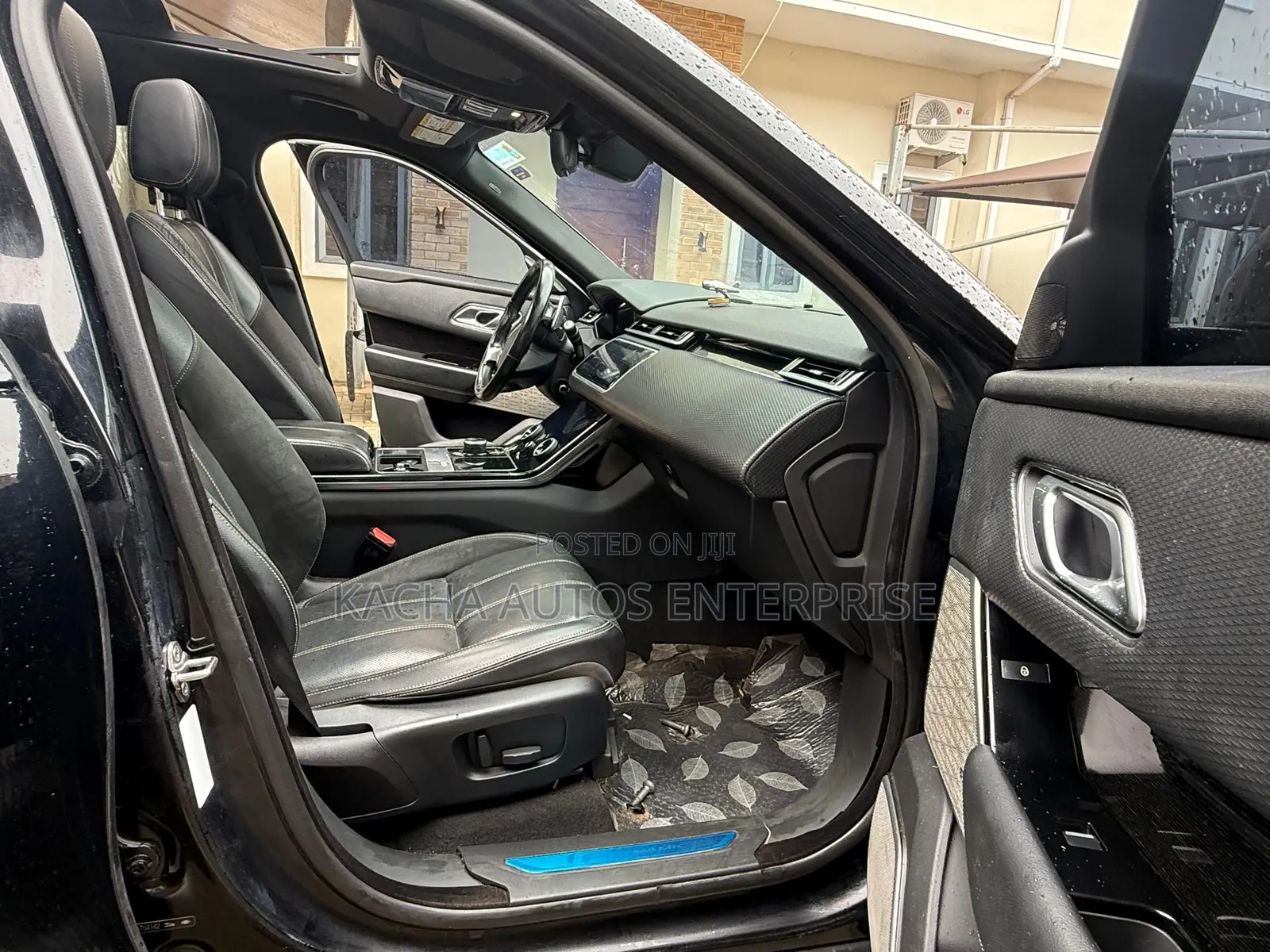 Land Rover Range Rover Velar 2018 Black