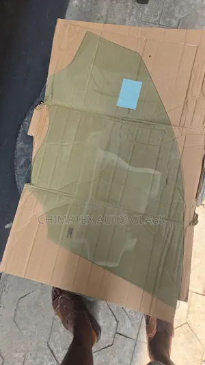 Mercedes Glc300 Suv Door Glass Available