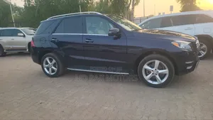 Mercedes-Benz GLE-Class 2017 Blue