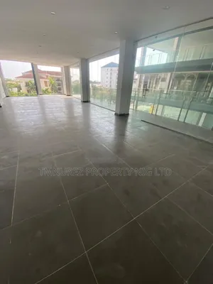Showroom for Rent