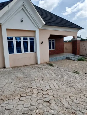 3bdrm Bungalow in Wisdom Estate, Akobo for rent