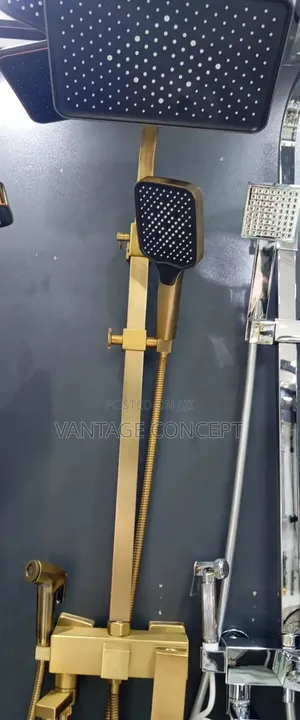 High Quality Matt Gold Square Shower