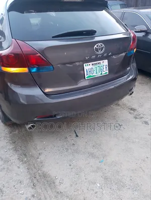 Toyota Venza XLE 4dr Wagon (3.5L 6cyl 6A) 2014 Gray