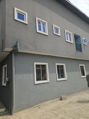 1bdrm Block of Flats in Olowoira, Berger for rent