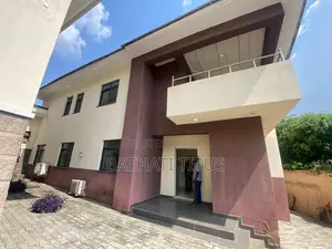 4bdrm Duplex in Maitama for rent